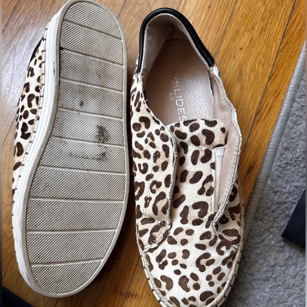 Leopard Print Jslides Slip-Ons - image 4